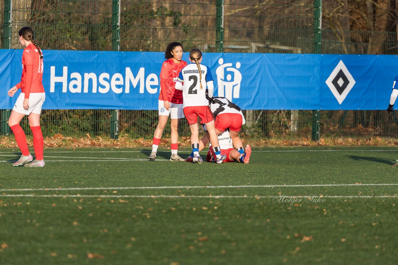 Bild 86 - wBJ Hamburger SV - Holstein Kiel : Ergebnis: 8:0